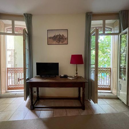 One Bedroom Apartment Place De L'Eglise, Céret Exterior photo